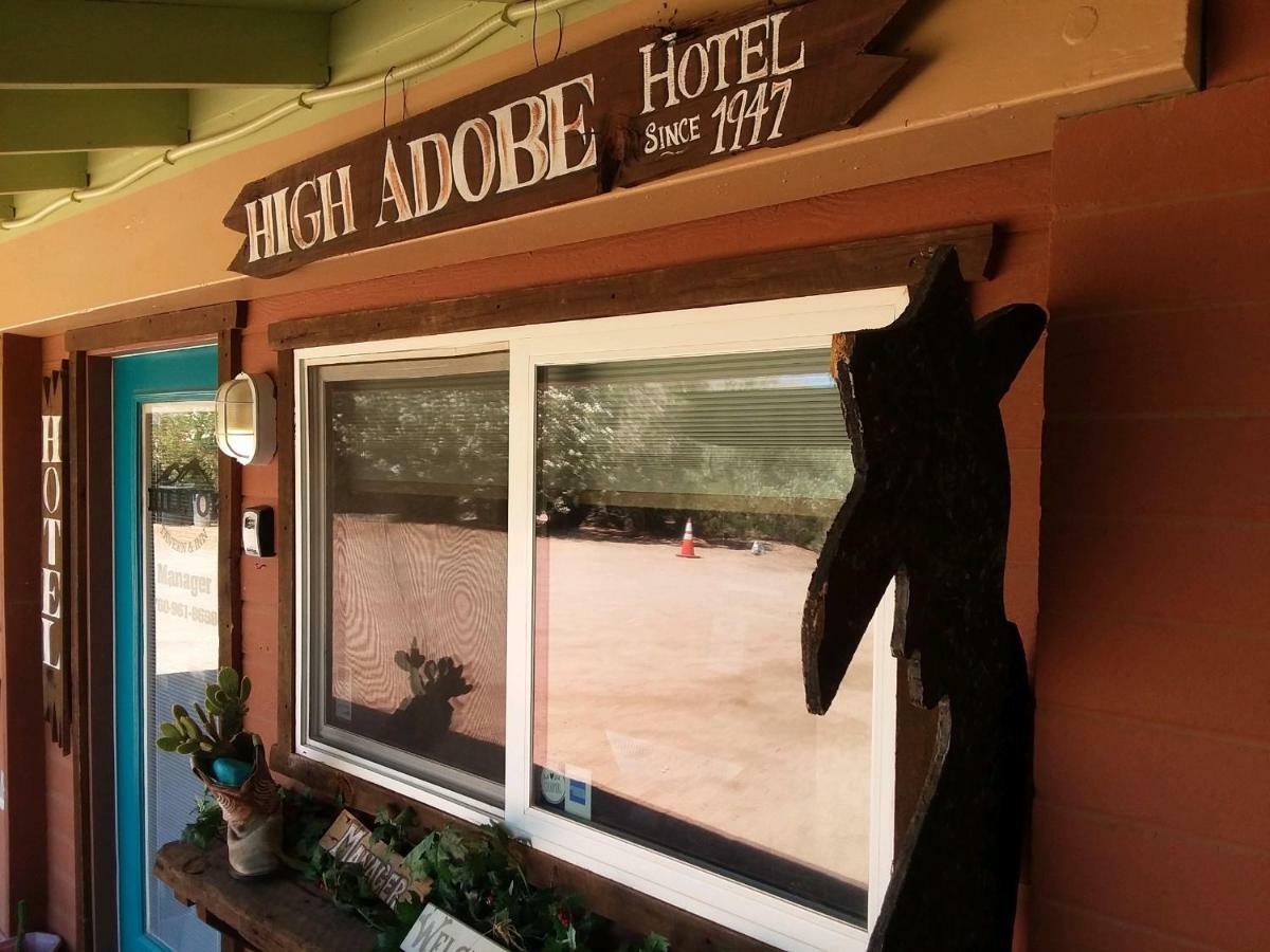 Hilltop Tavern And Inn Apple Valley Dış mekan fotoğraf